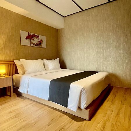 Nemuru Hotel Ciputat Pondokcabe Hilir Kültér fotó