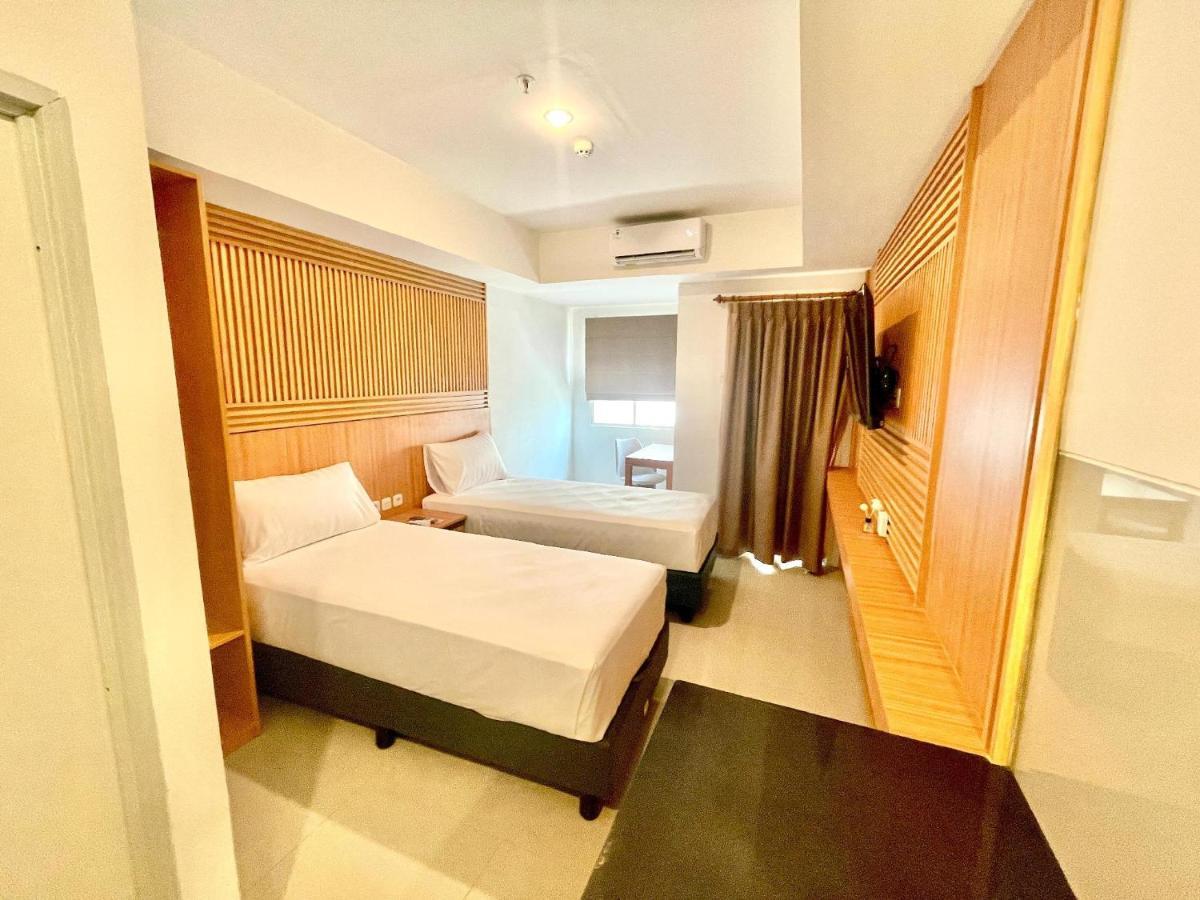 Nemuru Hotel Ciputat Pondokcabe Hilir Kültér fotó