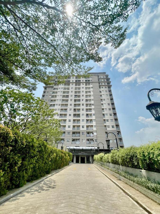 Nemuru Hotel Ciputat Pondokcabe Hilir Kültér fotó