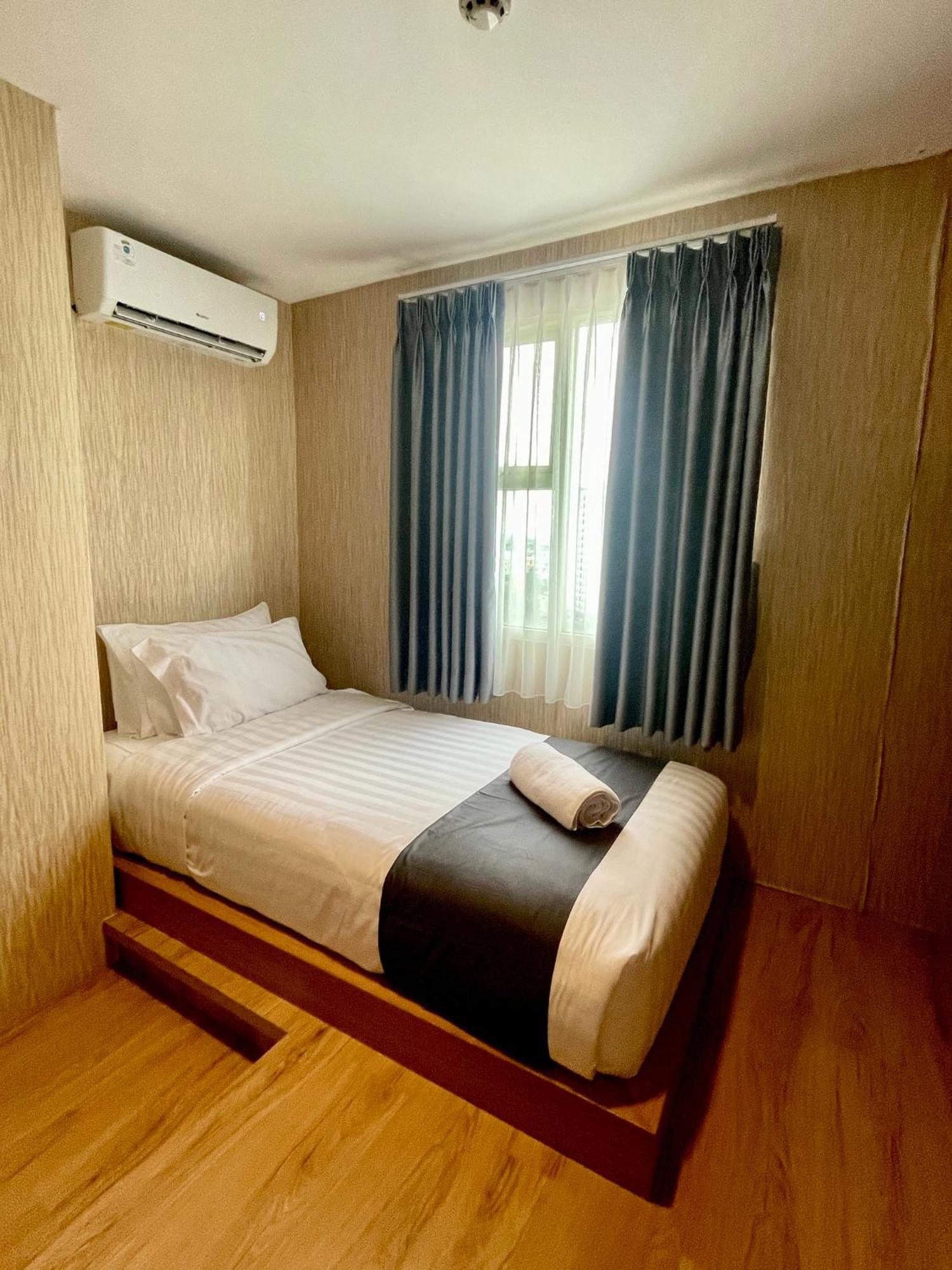 Nemuru Hotel Ciputat Pondokcabe Hilir Kültér fotó