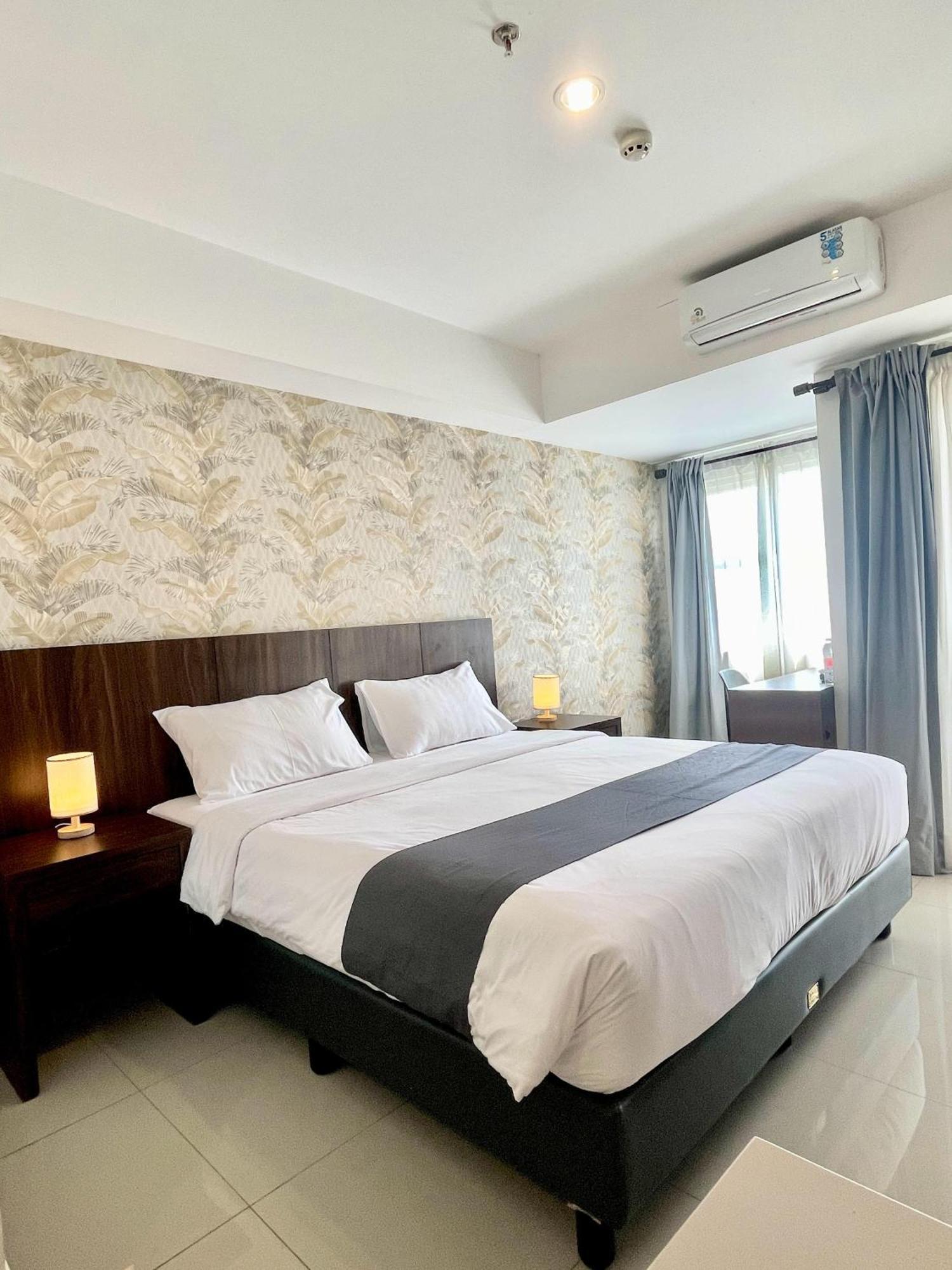 Nemuru Hotel Ciputat Pondokcabe Hilir Kültér fotó